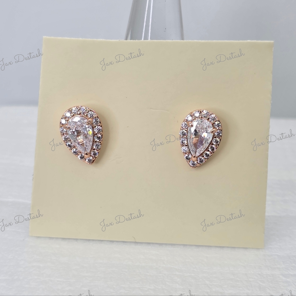 Bomb Party Simply Stud Singles ER125